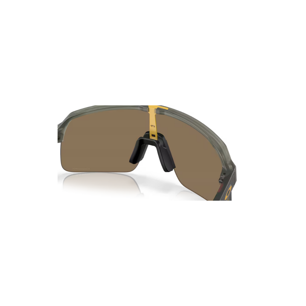 Oakley Sutro Lite (A) Sunglasses 0OO9463A-946333